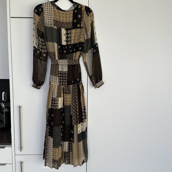 Flowy patterned dress - Picture 5 of 5